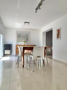 LOS SAUCES CHASCOMUS