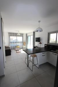 Appartements T2 centre-ville de Porto-Vecchio : photos des chambres