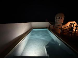 Atico duplex con piscina privada, solárium y barbacoa