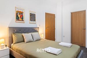 Bright and Modern 2-bed Home in Newark on-Trent by Renzo, Free Parking, Sleeps 5!