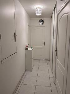 Appartements MAGNIFICENT Family Flat Self checkin avb : photos des chambres
