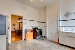 2 Mi to Dtwn Apartment in Saint Louis
