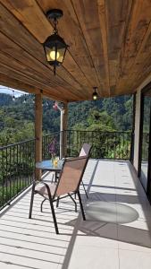 Bosque Tapantí, cerca del PN Tapantí en Orosí, Cartago, Costa Rica