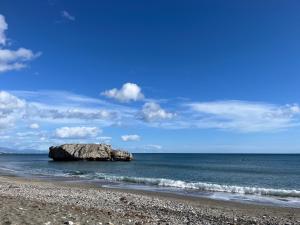 Premium Luxury-Casares Del Mar-Seaside Apartment