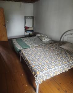 Sobrado Geminado em Capão Novo