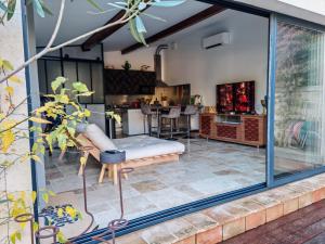 Maisons d'hotes Studio insolite : Studio - Vue sur Piscine 