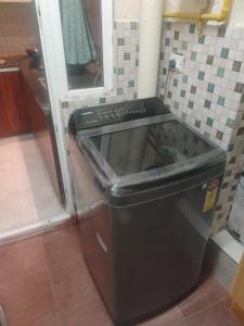Near gaur city mall, 2BHK spacious society flat FF