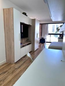 Studio 5 Completo Centro com Garagem