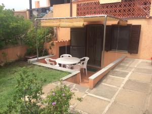 Grazioso appartamento in casa con giardino