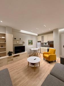 The Mustard Couch Apartment