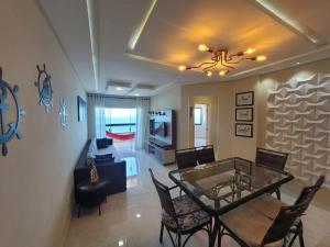 Lindo apartamento de frente para a praia