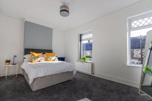 The Luxury Home Free Parking 10 Min Walk to Cardiff Town