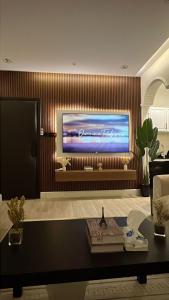 Al Malacca neighborhood room in The White House