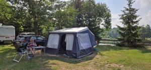 Camping Forteca, parcele kempingowe nad wodą, z WŁASNYM namiotem lub przyczepą