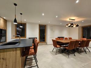 Maisons de vacances L-Escargot - Maison avec espace bien etre : photos des chambres
