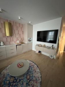 Madame BubbleGum Apartment