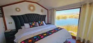 Titicaca Uros Summa Paqari - Моро