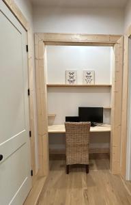 Dahlonega Mountain Creekside Oasis 4 Bedroom