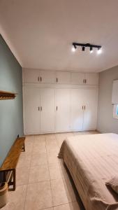 Cómodo departamento con jardín sobre Avenida Libertador