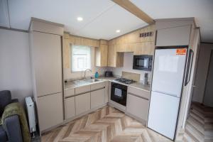 Grantown Getaway - SJA Stays - Modern 2 Bed Static