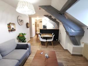 apt cozy refait à neuf à 5min du centre ville