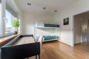 Dom Black & Vibe - z ogrodem, blisko lasu, dobry design, workation - SpaceApart