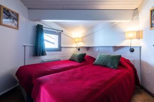 Chalet Chamois - 5 Pièces pour 8 Personnes MAE-6351