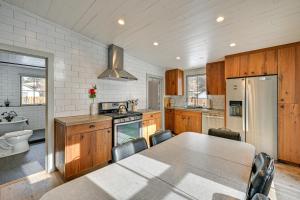 Historic Home Near Main Street Buena Vista!