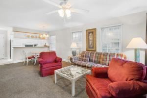 Golf Side Elegance 2BR Villa Hideaway