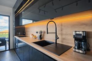 Solis Apartment - Sea View & Relax Pool