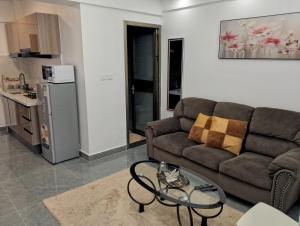 Winchester gardens riverside drive