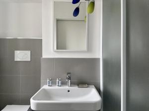 Inn Borromeo - Pavia City - by HOST4U