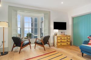 Windermere House - Sea Views Town Centre