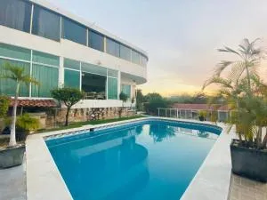 Preciosa suite en Tequesquitengo con acceso al lago - Tequesquitengo