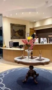 瑞福莱斯约恩酒店 - Heer