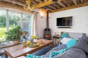 Bangeston Barn - Angle