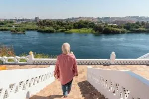 Moon of Nuba House - Naj‘ al Maḩaţţah