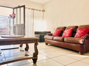 Casa Mayaka 2BR House Close to Malecon