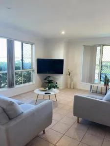 Shore Breeze Two Bedroom Apartment - Cudgen