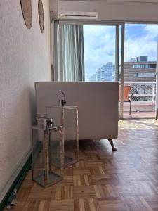 Disfruta en Febrero en la Playa Brava 2 dormitorios!!!