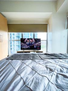 Luxury 2BR Corner near Solaire & Okada II Sunset