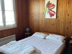 Appartement bord de mer avec balcon et parking - FR-1-652-47