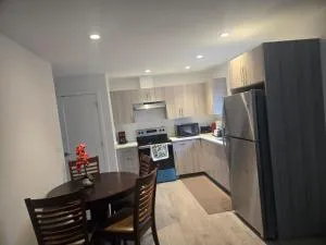 2-Bedroom Suite, Ideal for Your Next Adventure - 布伦特伍德湾