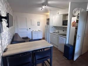 Confortable T2 Bis aux Issambres avec terrasse et accès piscine et tennis - FR-1-768-109