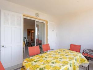 Appartement confortable à Aiguebelle avec terrasse et parking privé - FR-1-816-13