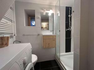 Maison atypique près télésiège, parking et fibre - FR-1-180-644