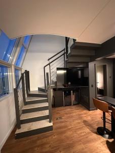 Loft Duplex com Hidromassagem