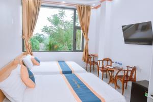 Phượng Hoàng Hotel