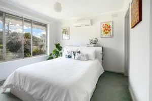 24 Surfers Ave - Wallington