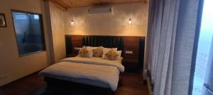 Cardinal Stay Kasauli Hills Glory